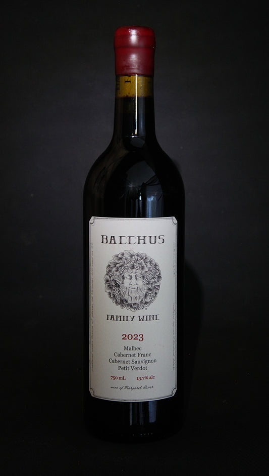 Bacchus family Wine Red blend